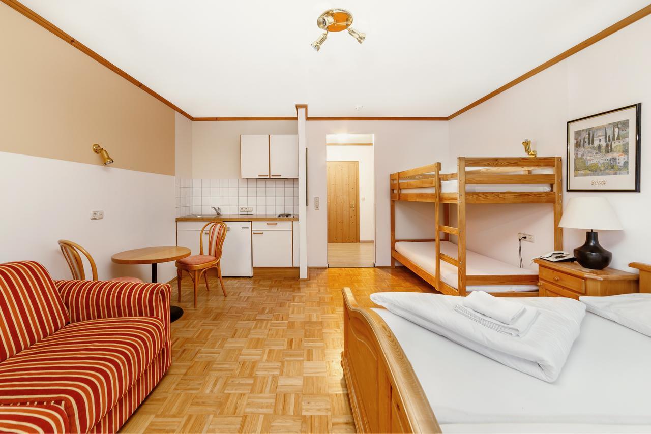 Hotel Pillerseehof Sankt Ulrich am Pillersee Room photo