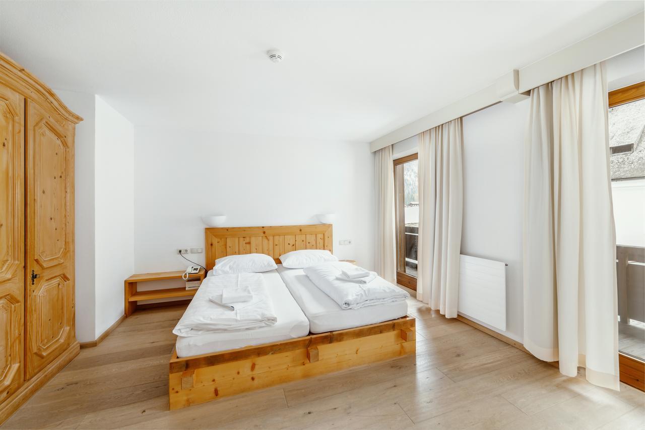Hotel Pillerseehof Sankt Ulrich am Pillersee Room photo